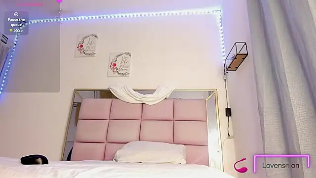 Stefy Craft online show from October 2025 01:37:02 AM