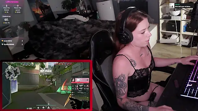 Horny Makima online show from September 2025 10:28:01 AM