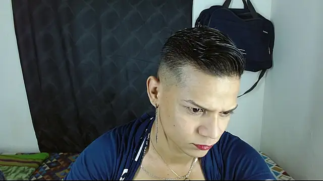 Snapshot of axce1_boy24 chatting on October 2025 12:50:02 PM axce1 boy24 online show from October 2025 12:50:02 PM