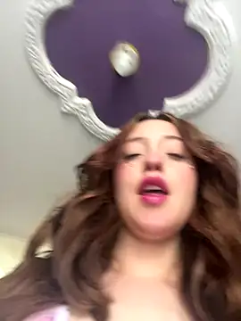 Snapshot of Baby__Otaku chatting on October 2025 08:15:01 PM Baby Otaku online show from October 2025 08:15:01 PM