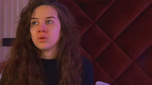 StacyHarland online show from November 2025 05:02:01 AM