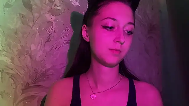 YourTemptation  online show from December 2025 02:26:01 PM