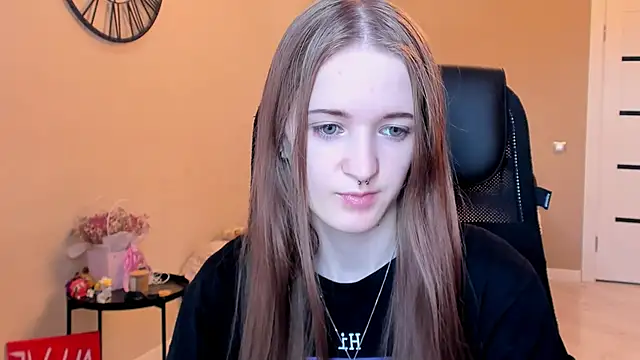 KateKayer online show from November 2025 10:48:01 AM