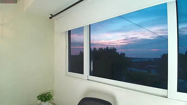  Victoria Collins online show from November 2025 10:59:01 AM