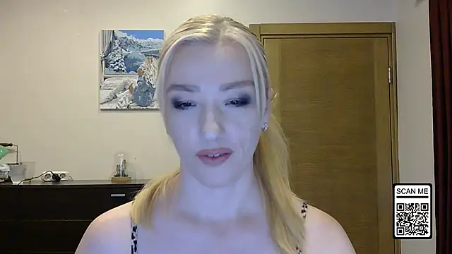 Wild Silk Desire online show from September 2025 01:01:01 PM