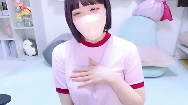 Snapshot of _suika_ chatting on May 2026 01:17:02 PM suika online show from May 2026 01:17:02 PM