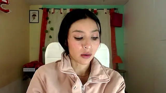 vale miel online show from October 2025 12:25:02 AM