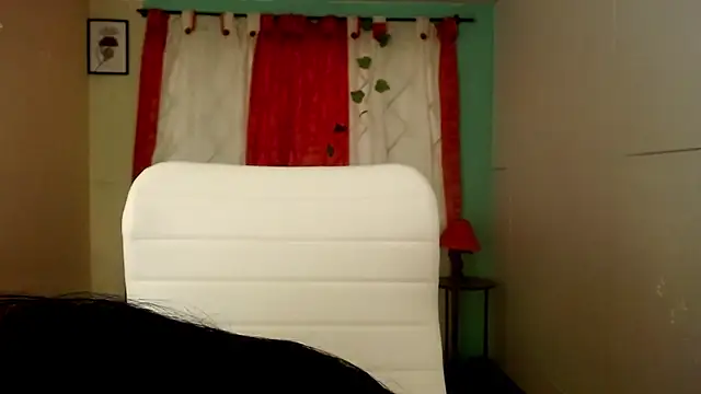 vale miel online show from January 2026 07:52:02 PM