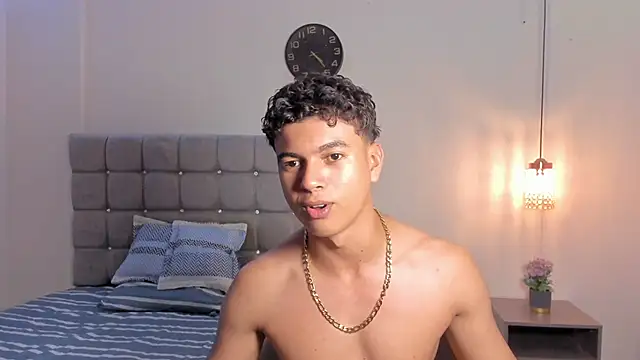 Santy Stump online show from December 2025 09:22:02 PM