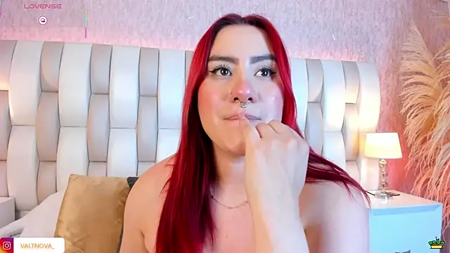 valt  online show from October 2025 08:33:01 PM