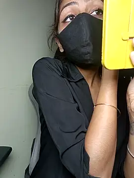 Isha Sax online show from September 2025 06:15:01 AM