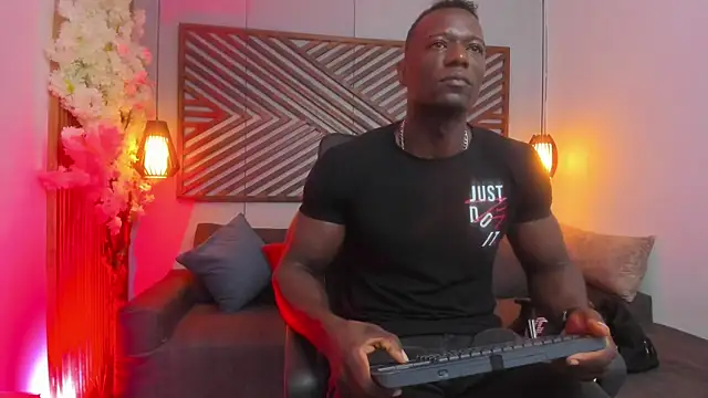 MarcusBlack  online show from September 2025 11:47:02 AM