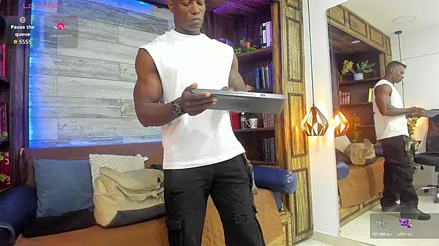 Snapshot of MarcusBlack_ chatting on February 2026 12:20:01 PM MarcusBlack online show from February 2026 12:20:01 PM