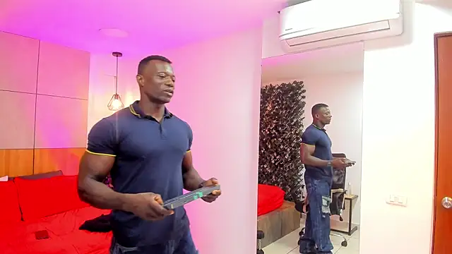 Snapshot of MarcusBlack_ chatting on February 2026 11:53:01 AM MarcusBlack online show from February 2026 11:53:01 AM