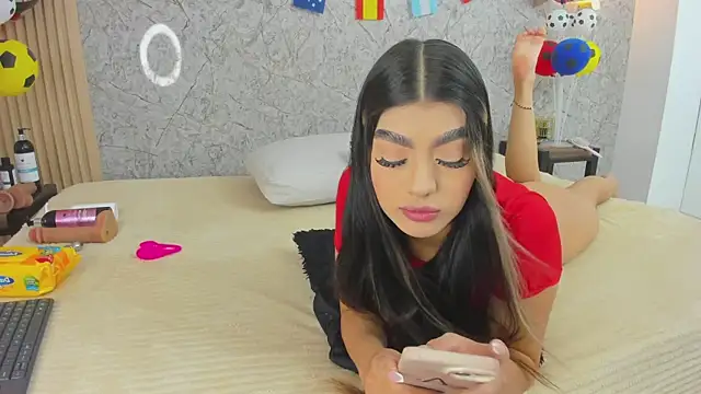 Snapshot of Antonella_west chatting on July 2026 08:59:02 PM Antonella west online show from July 2026 08:59:02 PM