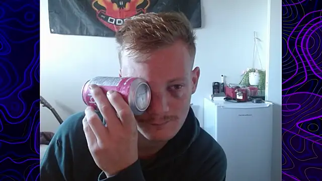 Snapshot of lustylyndon chatting on September 2025 04:21:02 PM lustylyndon online show from September 2025 04:21:02 PM