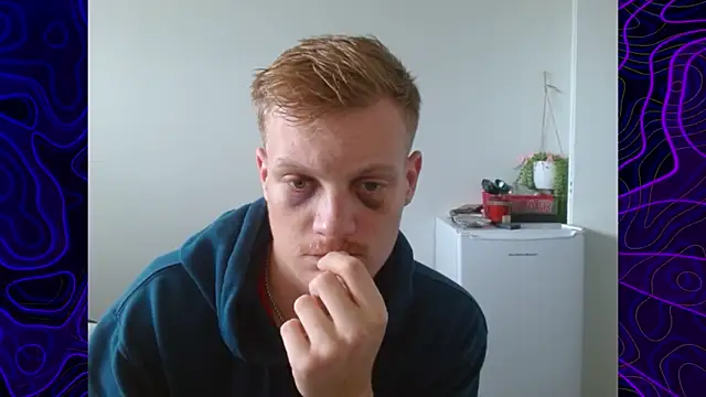 Snapshot of lustylyndon chatting on September 2025 03:28:01 PM lustylyndon online show from September 2025 03:28:01 PM