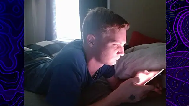 Snapshot of lustylyndon chatting on October 2025 04:24:02 PM lustylyndon online show from October 2025 04:24:02 PM