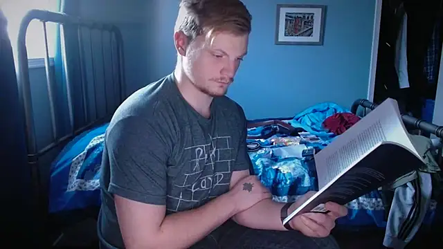 lustylyndon online show from February 2026 04:17:01 PM