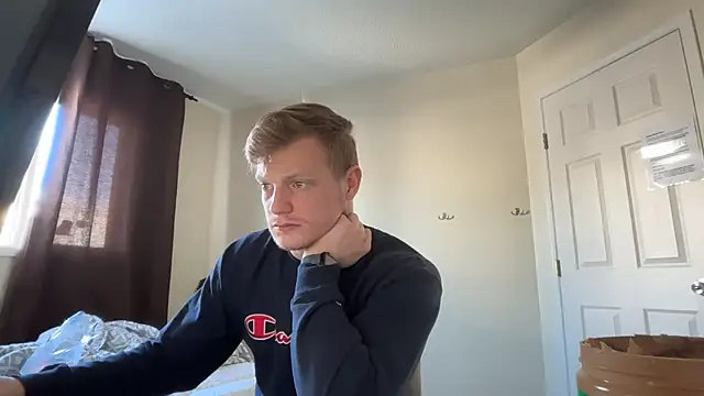 lustylyndon online show from March 2026 06:02:02 PM