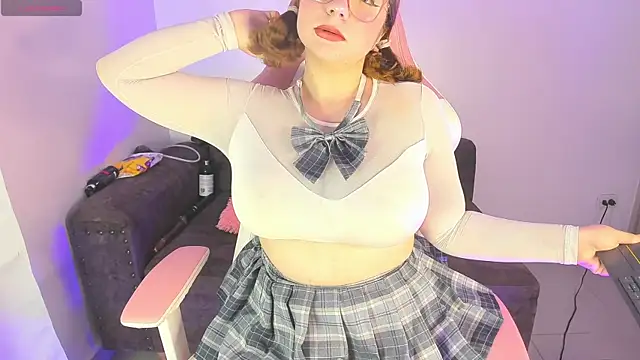 lizy portman online show from June 2026 07:31:01 PM