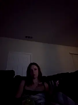 Snapshot of superlonelygirl04 chatting on November 2025 03:39:02 AM superlonelygirl04 online show from November 2025 03:39:02 AM