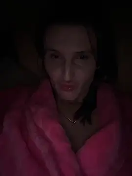 NikaSwan2831 online show from December 2025 09:30:01 PM