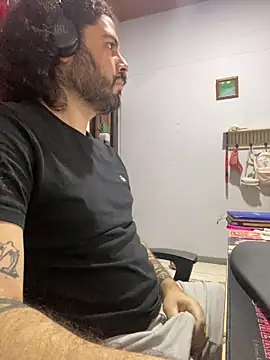 uto857 online show from September 2025 03:06:01 PM