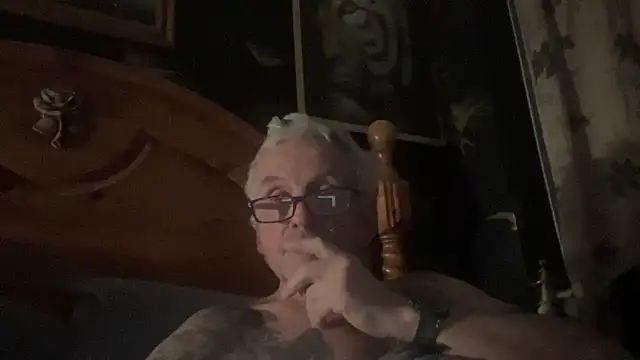 poggles online show from November 2025 07:45:02 PM