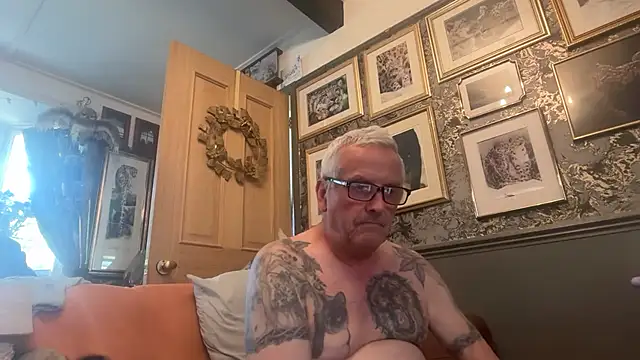 poggles online show from July 2026 02:01:02 PM