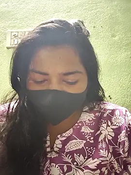 Liyaa 24 online show from February 2026 04:47:02 PM