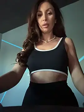 LunaBex online show from January 2026 07:35:01 AM