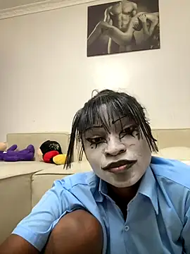 Lil-shawrie online show from October 2025 10:31:01 PM