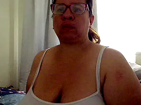Snapshot of luciana69hot chatting on February 2025 04:26:01 PM luciana69hot online show from February 2025 04:26:01 PM