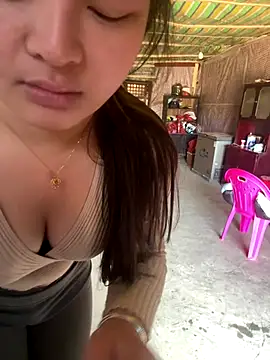 chenyu0308 online show from November 2025 03:32:02 AM