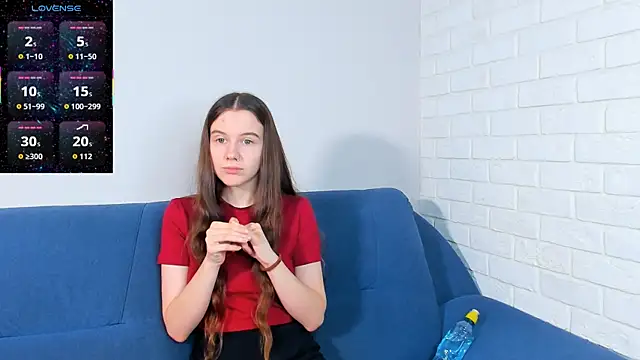 Snapshot of LucettaAdy chatting on November 2025 06:40:02 PM LucettaAdy online show from November 2025 06:40:02 PM