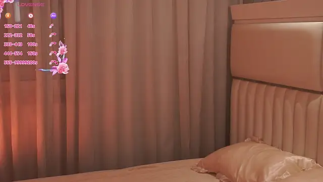 LiaGotti online show from October 2025 10:29:02 PM