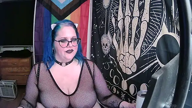 Snapshot of Kinky_Witch chatting on September 2025 12:11:01 AM Kinky Witch online show from September 2025 12:11:01 AM