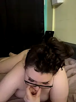 HaleyAyush online show from October 2025 05:11:02 PM