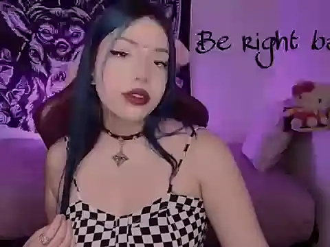 Snapshot of revenmiller_ chatting on October 2025 01:20:01 PM revenmiller online show from October 2025 01:20:01 PM