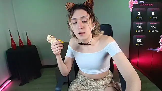 Snapshot of Axel-xoxo chatting on October 2025 01:41:02 AM Axel-xoxo online show from October 2025 01:41:02 AM