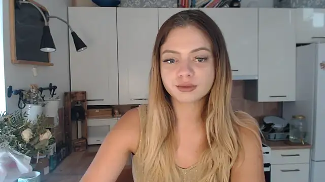 Snapshot of BuffyxLUST chatting on September 2025 11:35:02 AM BuffyxLUST online show from September 2025 11:35:02 AM