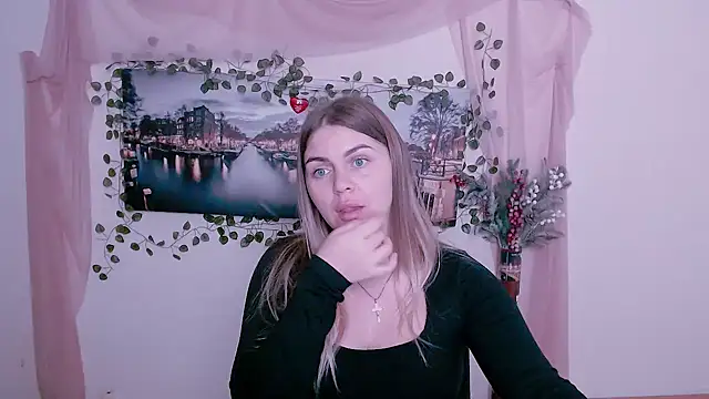 Snapshot of Magic_Katarina_ chatting on November 2025 08:03:01 AM Magic Katarina online show from November 2025 08:03:01 AM