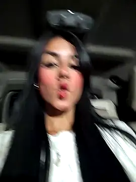 Juliana Xander online show from November 2025 03:16:02 AM