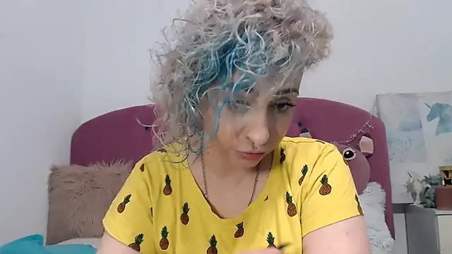 AAARUNY online show from October 2025 01:56:01 PM