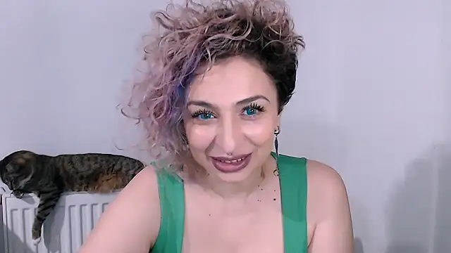 AAARUNY online show from February 2026 03:41:02 PM