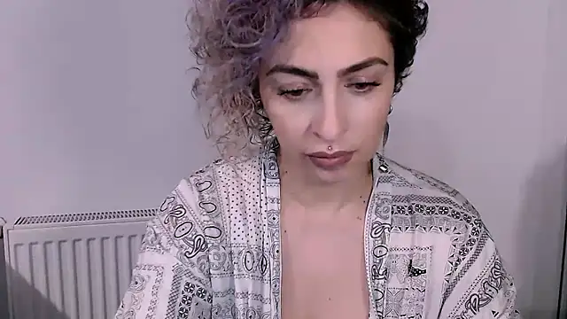 AAARUNY online show from February 2026 06:38:01 PM