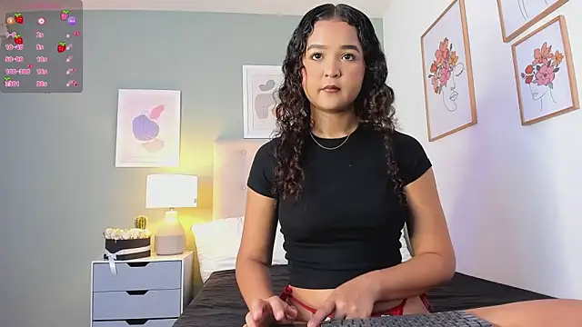 Evaa Lunna  online show from September 2025 08:30:01 PM