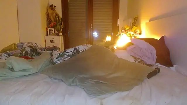 refem9 online show from November 2025 04:47:01 PM