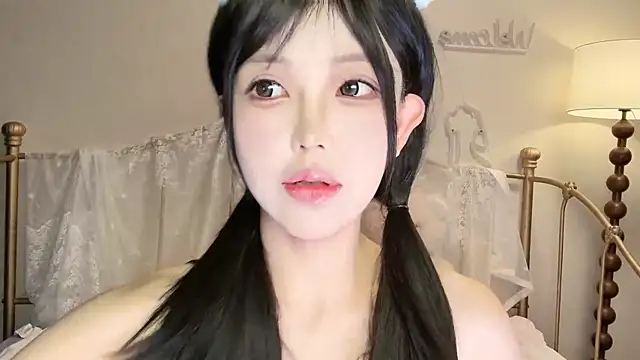 kiraa-0051 online show from October 2025 04:41:02 AM